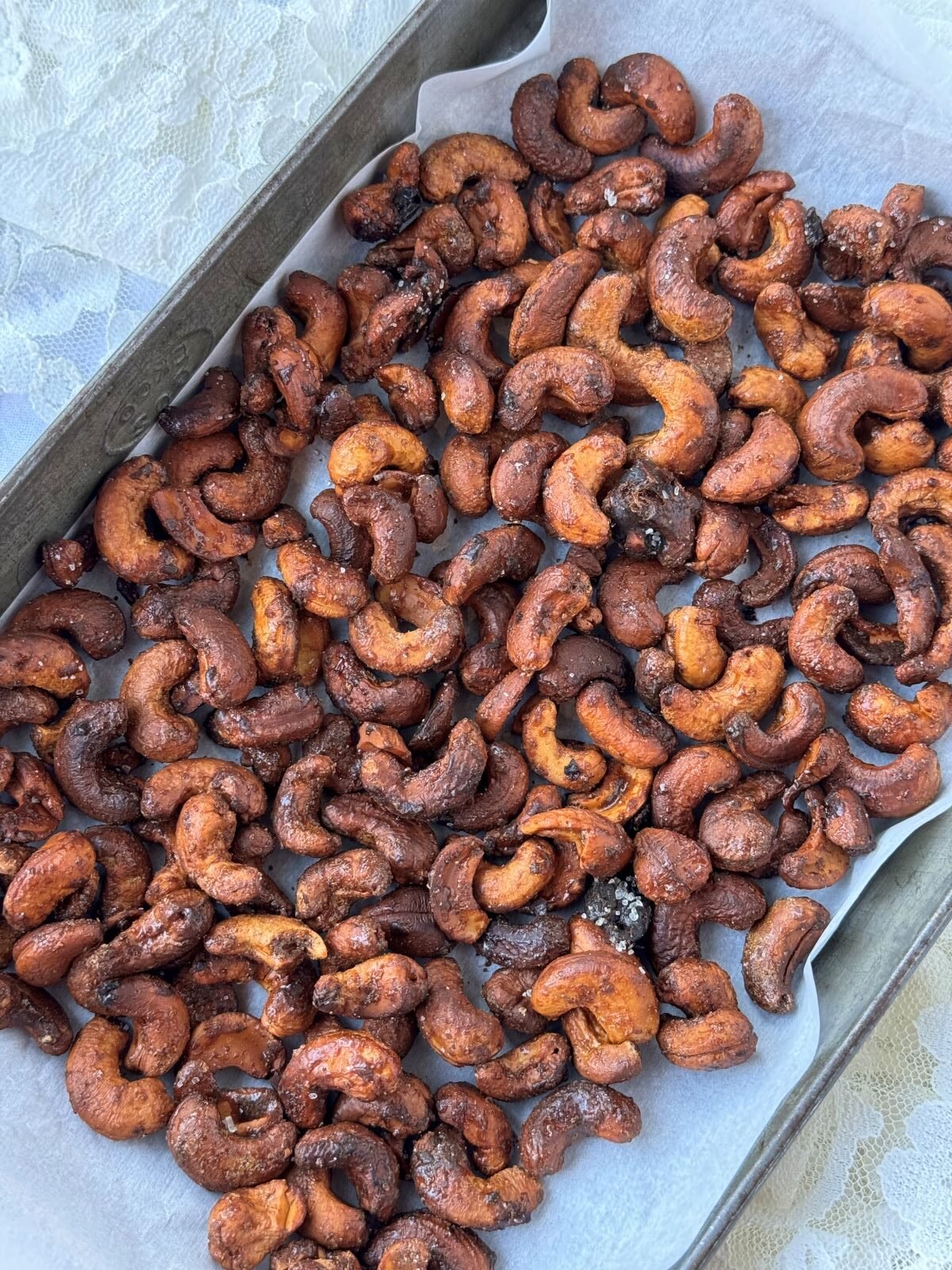 HONEY ROASTED CASHEWS – The Southern Lady Cooks