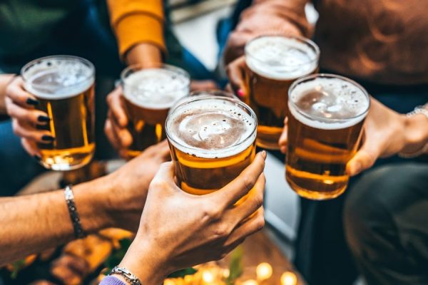 6 ways your brain and body benefit when you stop drinking alcohol