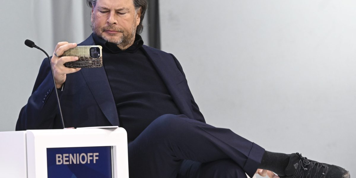 Salesforce CEO roasts Oral-B toothbrush for AI features