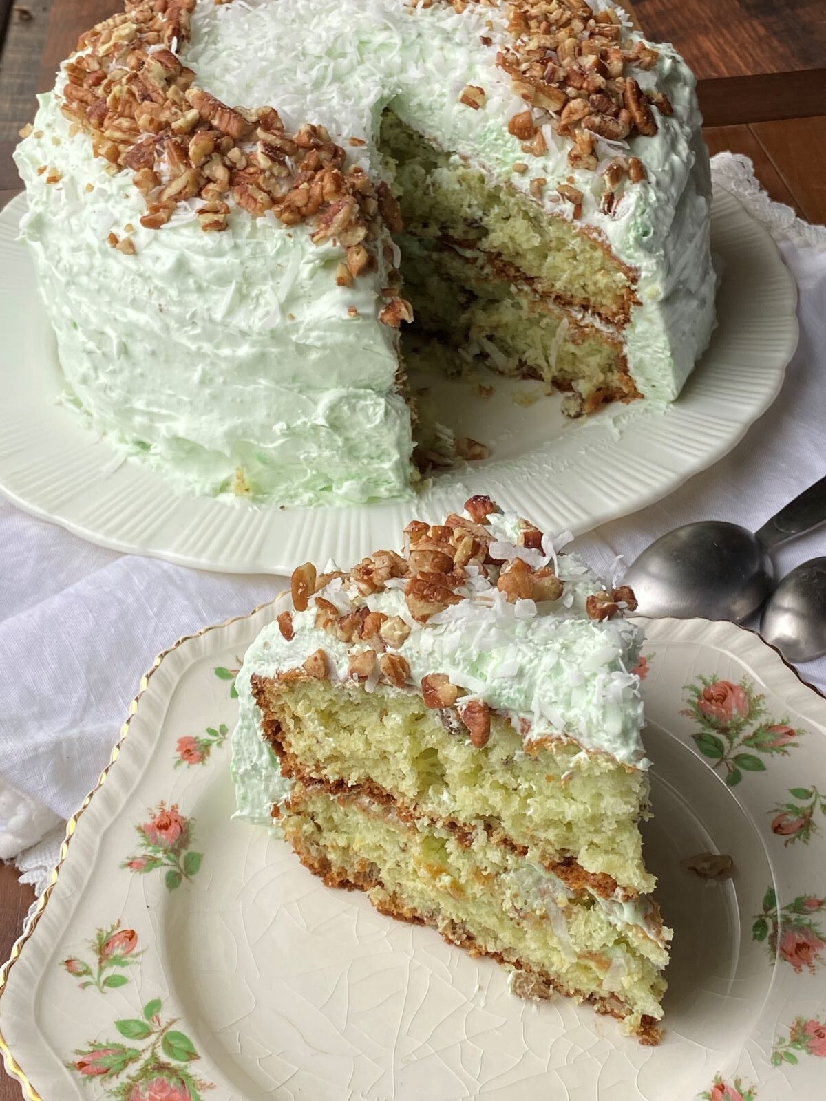 WATERGATE CAKE – The Southern Lady Cooks