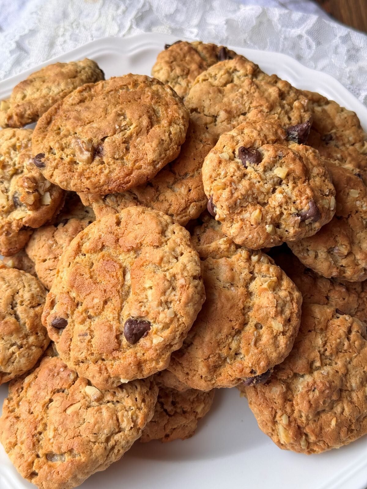 OATMEAL COOKIES – The Southern Lady Cooks