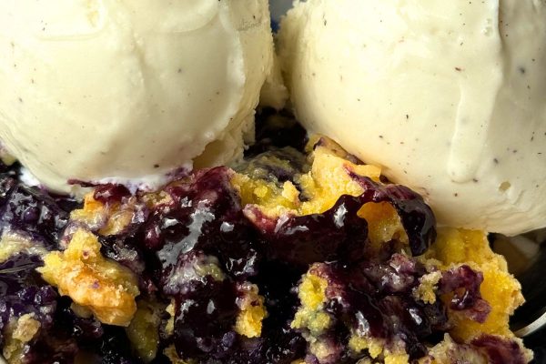 BLUEBERRY DUMP CAKE – The Southern Lady Cooks