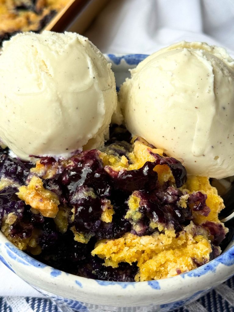 BLUEBERRY DUMP CAKE – The Southern Lady Cooks